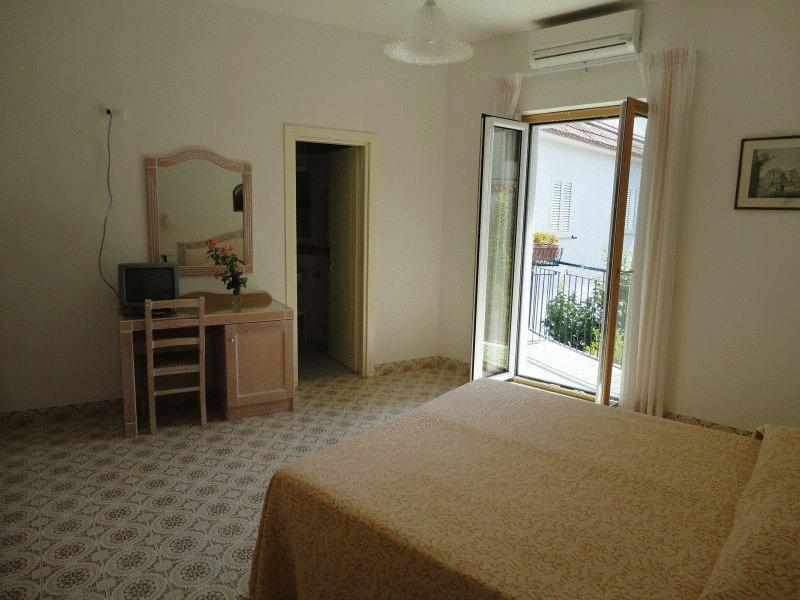 Hotel Candia Casamicciola Terme Ngoại thất bức ảnh