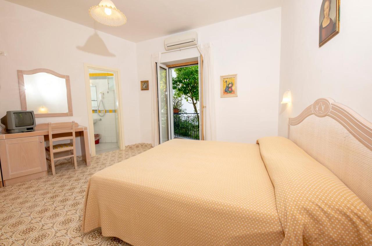 Hotel Candia Casamicciola Terme Ngoại thất bức ảnh